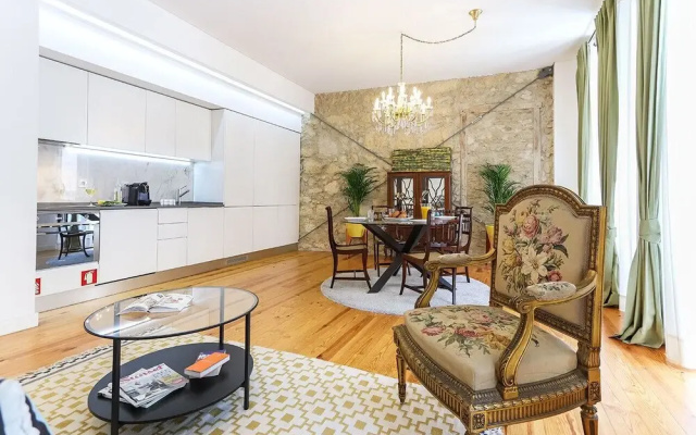 JOIVY Modern classic 1-bed Apt w/ balcony, nearby Avenida da Liberdade