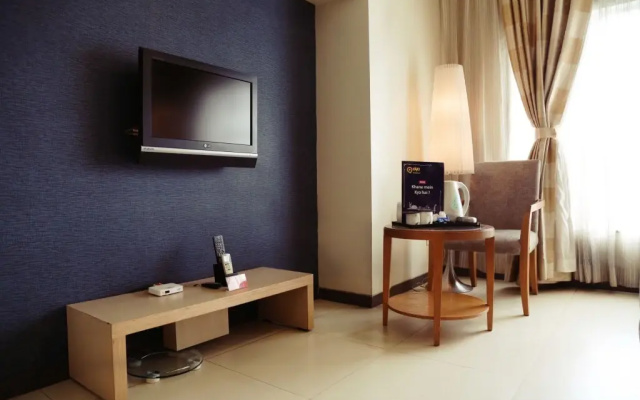 Capital O 697 The Sirona Hotel
