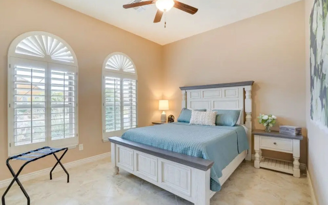 Goodyear Oasis w/ Private Pool & Hot Tub!