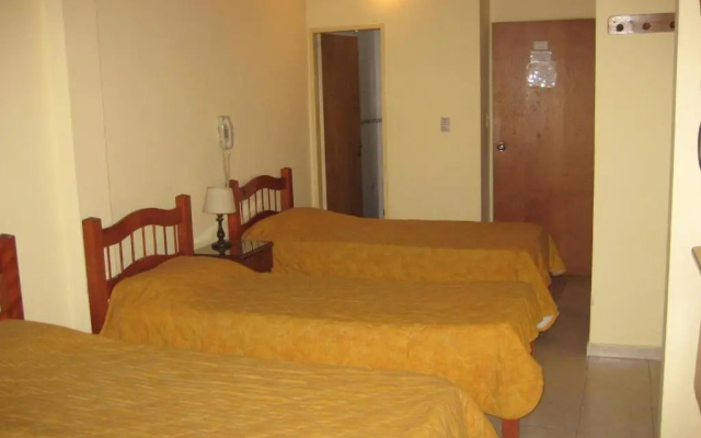 Hotel Colonial