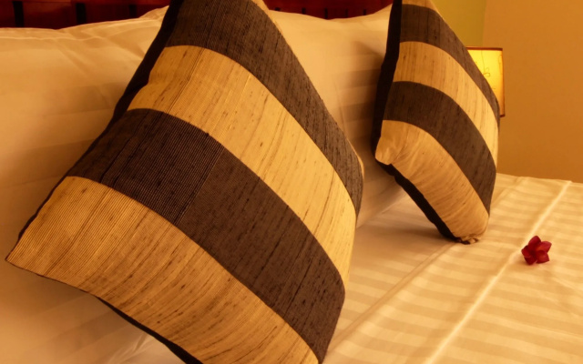 Lemongrass & Ginger Hotel