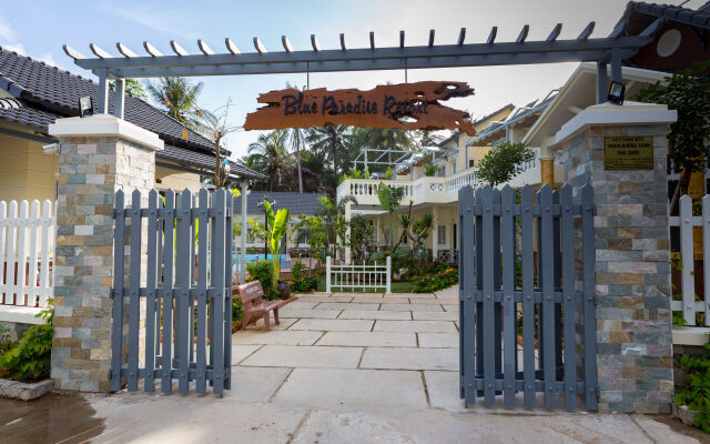 Отель Blue Paradise Resort вид на фасад