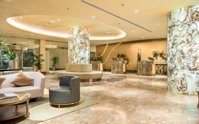 Отель Millennium Makkah Al Naseem