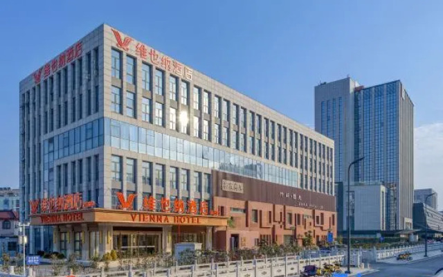 Vienna Hotel (Yangzhou Slender West Lake International Exhibition Center)