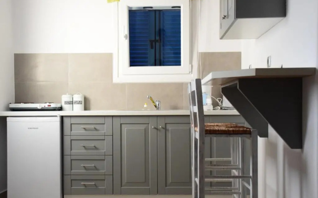 Terra Paros Apartments 4