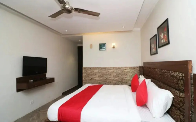 City Centre By OYO Rooms