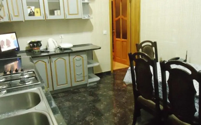 Apartment Machabeli 5