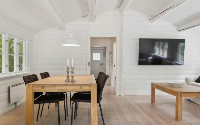 4 Star Holiday Home in Dronningmolle