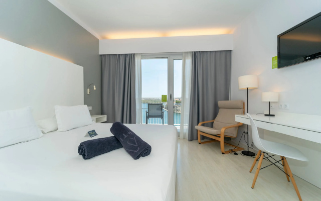 ARTIEM Carlos - Adults Only Hotel