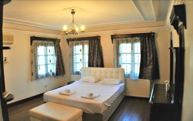 Secret Villa Bitez - 3 Bedrooms