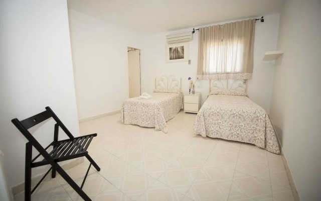 Hostal Avenida
