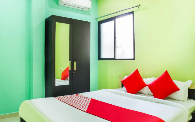OYO Flagship 60781 Hotel Rm