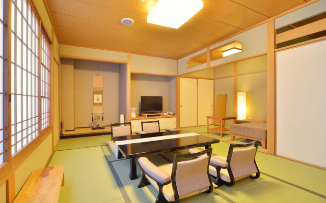 Narashino no sato Gyokusui -6 years or older-