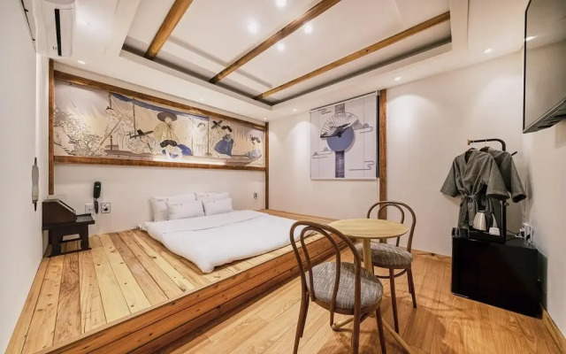 Pyeongtaek Hotel Gung