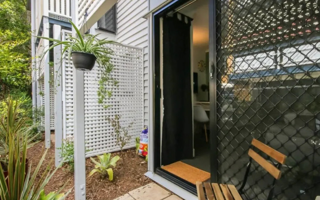 Open-plan Studio In Great Location