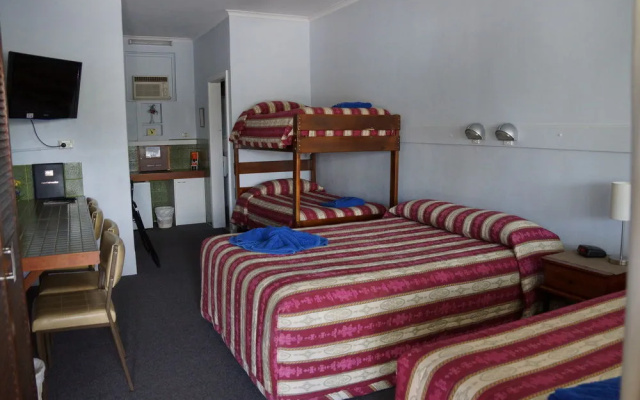 Glenndale Park Motel