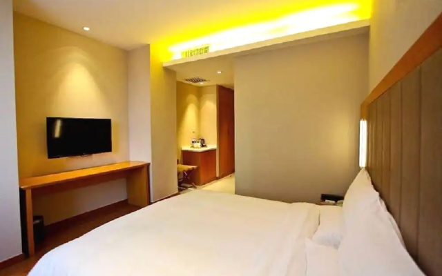 Quan Ji Hotel