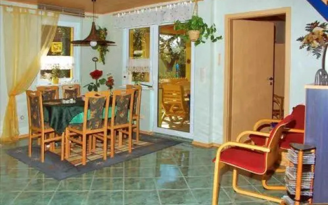 Ferienhaus Waren SEE 8021