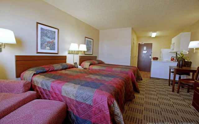 Extended Stay America Suites Long Island Bethpage