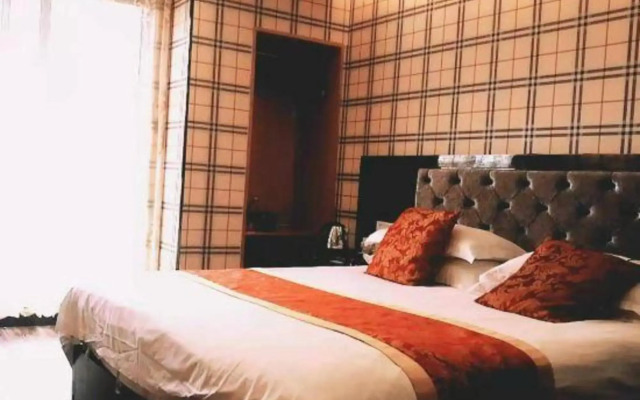 Nanyuan E-Family  Hotel