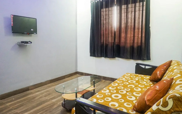 OYO Flagship 13612 PK Residency