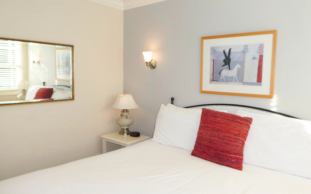 Briarwood Inn