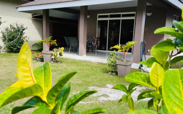 Lokai house