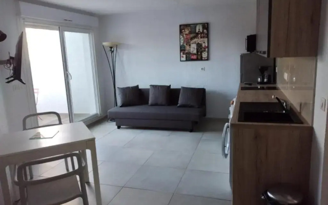 Location T2 dans résidence avec piscine PORTO-VECCHIO