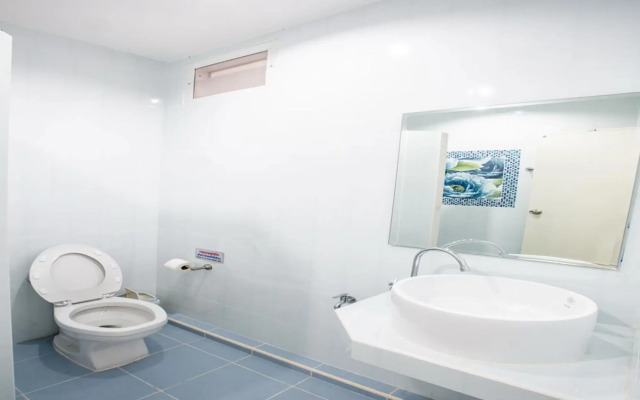 P.A. Thani Hotel