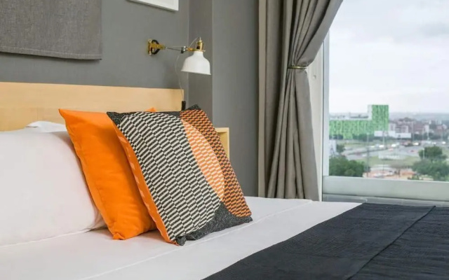 Hotel The 13een