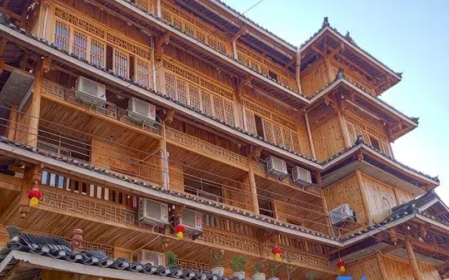 Sanjiang Waterfront Inn