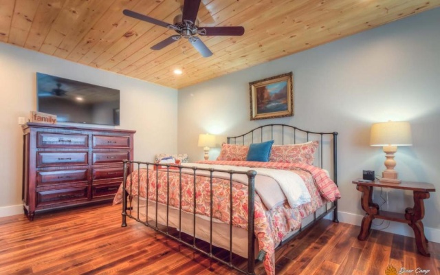 Leconte Mountain Lodge