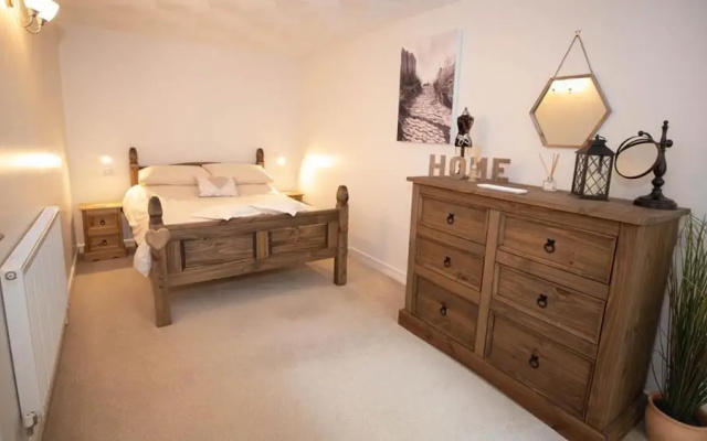 Spetchley House 1