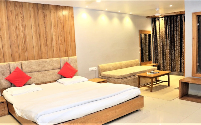 Hotel Pachmarhi