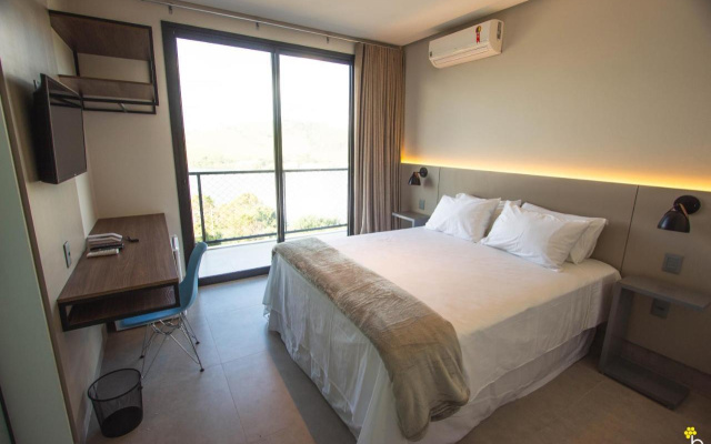 Naim Hotel