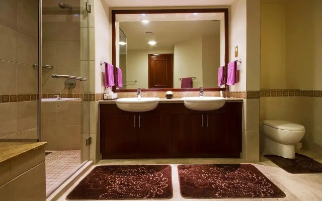 Palm Jumeirah North/South Residence
