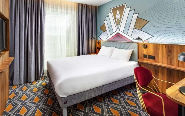 Ibis Styles London Heathrow East