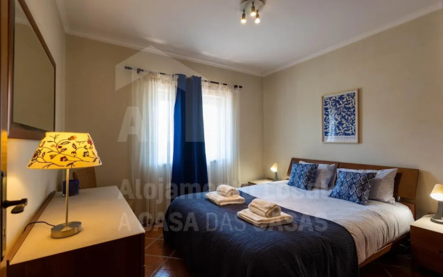 Sunset Apartment by Acasadascasas