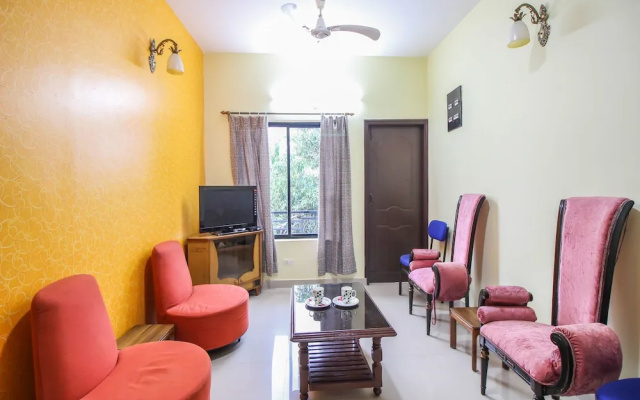 OYO 10726 Home Modern Pool View 2BHK Vagator