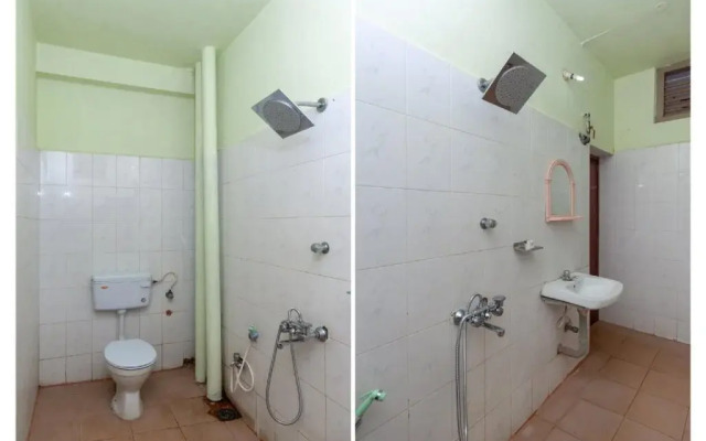 Sri Karuna Residency By OYO Rooms