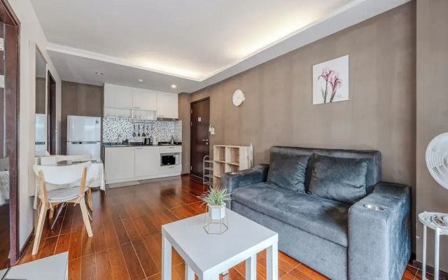 1BR Near Phomthep Cape C219