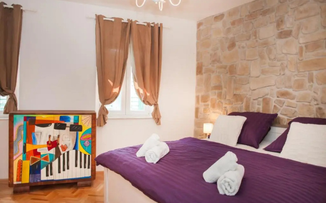 Apartments Laurus