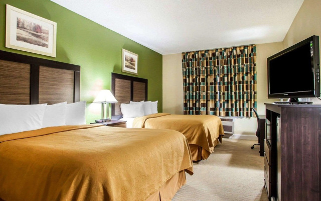 Quality Inn & Suites Champaign North - Urbana