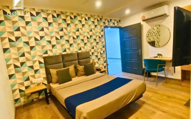 Qotel Chattarpur
