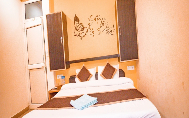 Triple One Hostels And Hotels