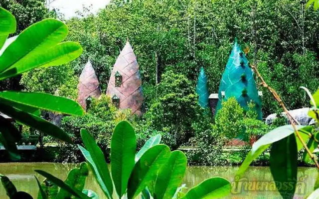 BAANPHASAWAN