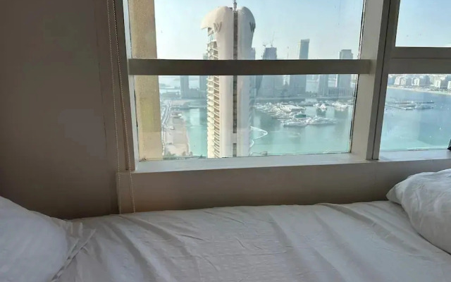Perla Hostel - Dubai Marina