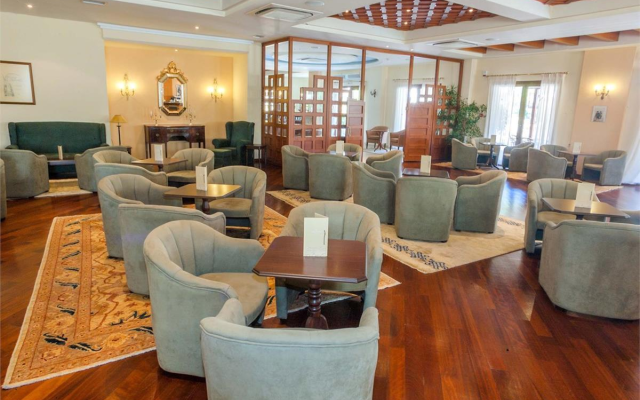 Отель Aegean Melathron Thalasso Spa