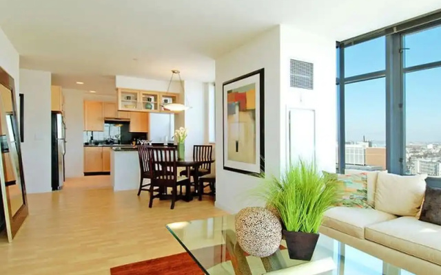 Modern Apartments in University Park