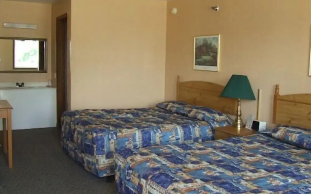 The Skyline Motel